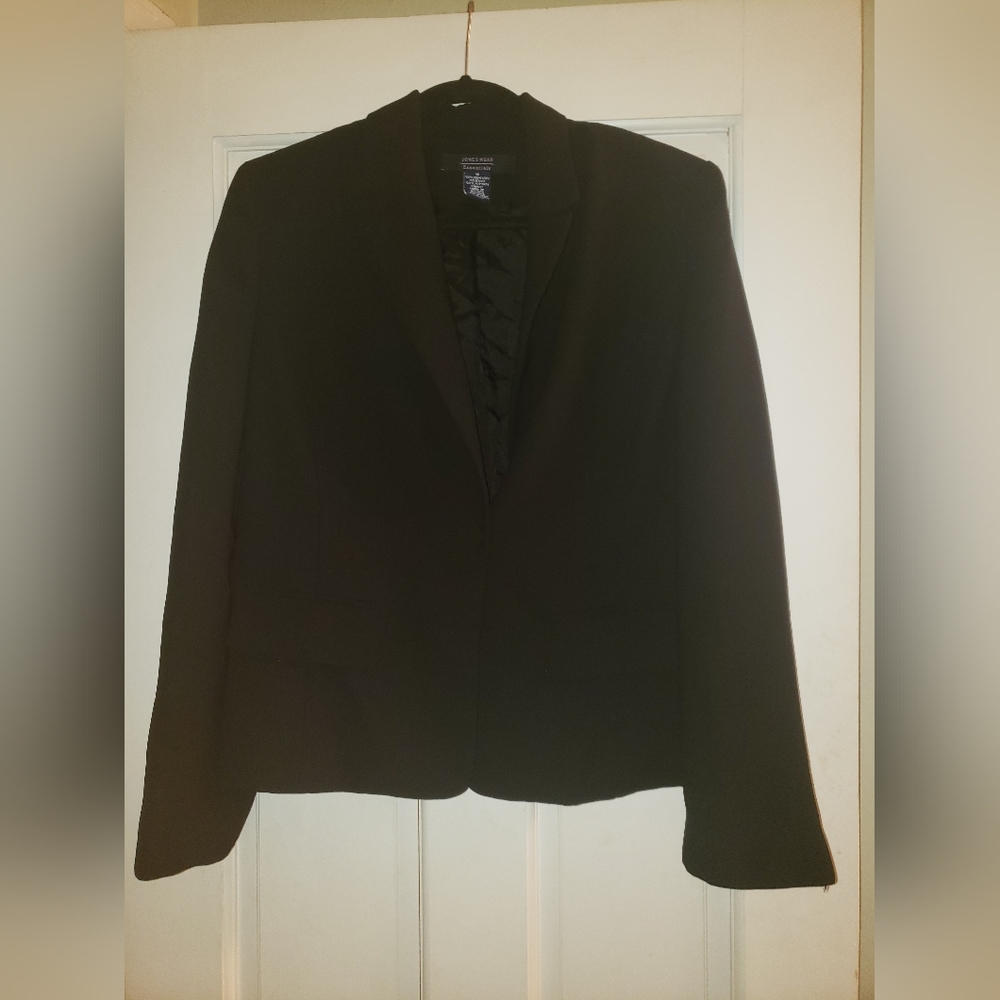 Brand New Women's Size 14 Jones Wear Blazer